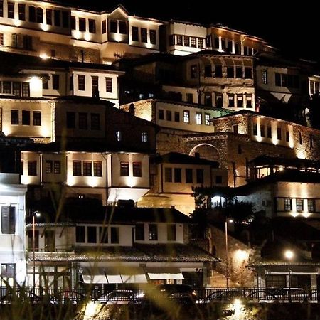 Magda Studio In Berat Center Exterior foto