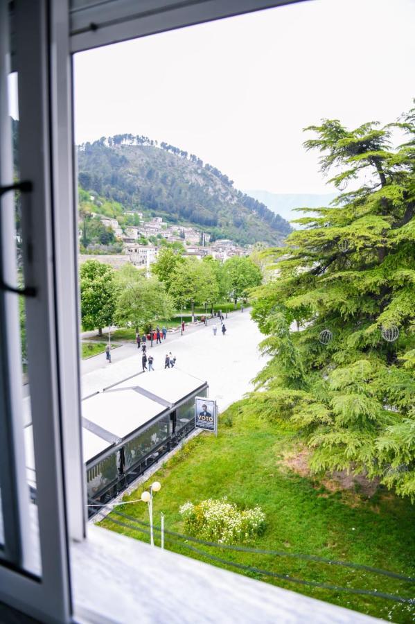 Magda Studio In Berat Center Exterior foto