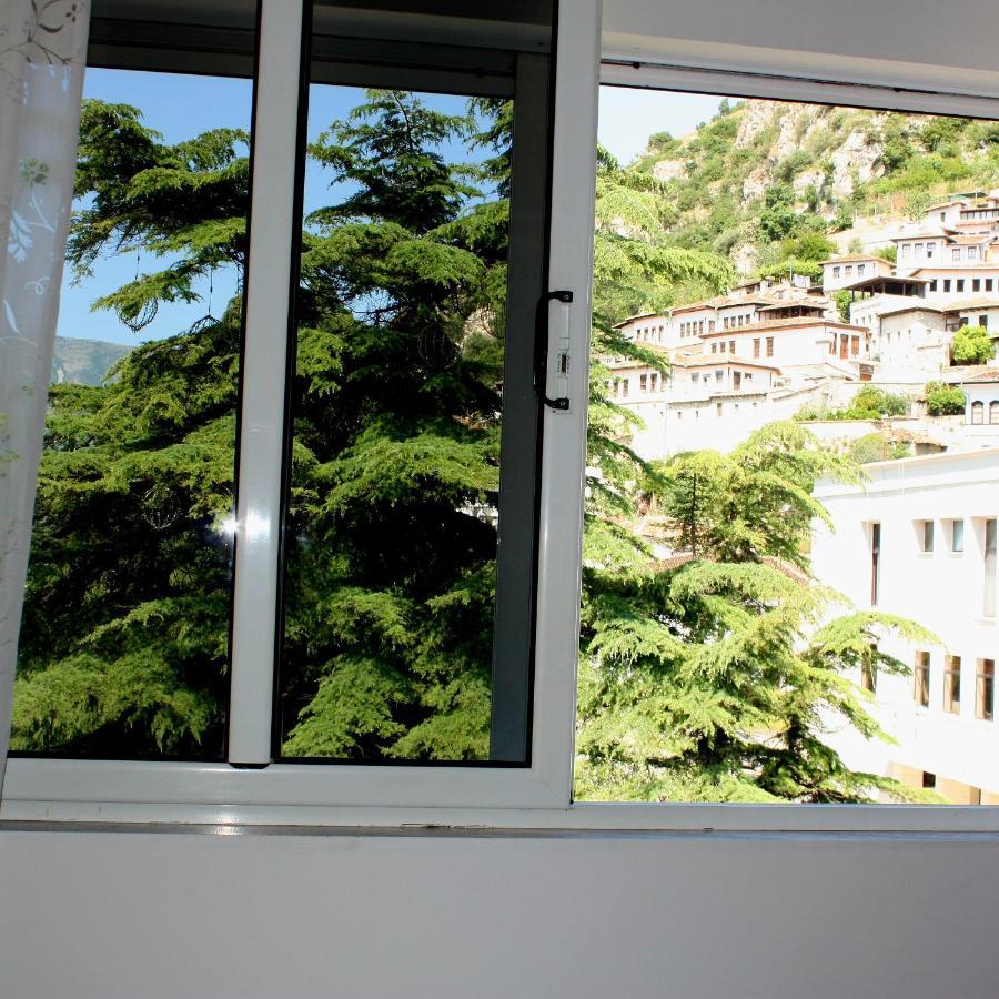 Magda Studio In Berat Center Exterior foto