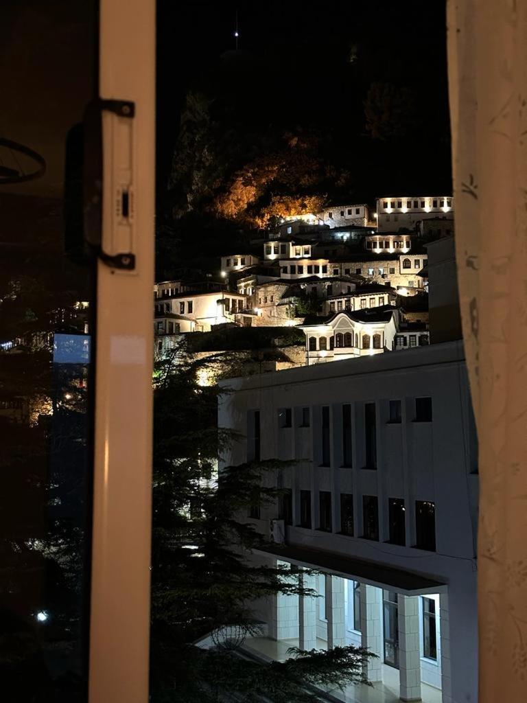 Magda Studio In Berat Center Exterior foto